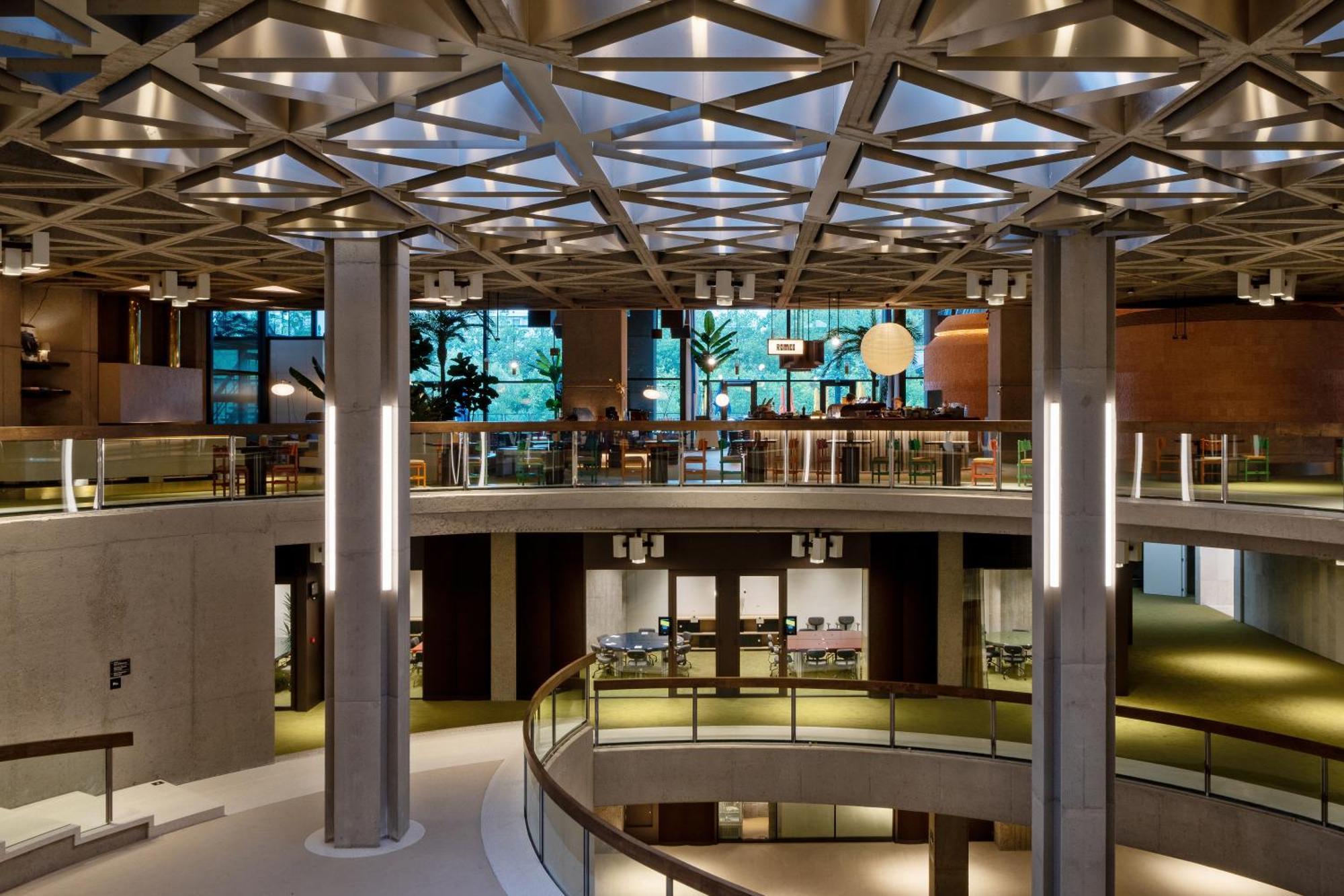 Hotel Mix Brussels --gym & Wellness For Adults Only-- 4*